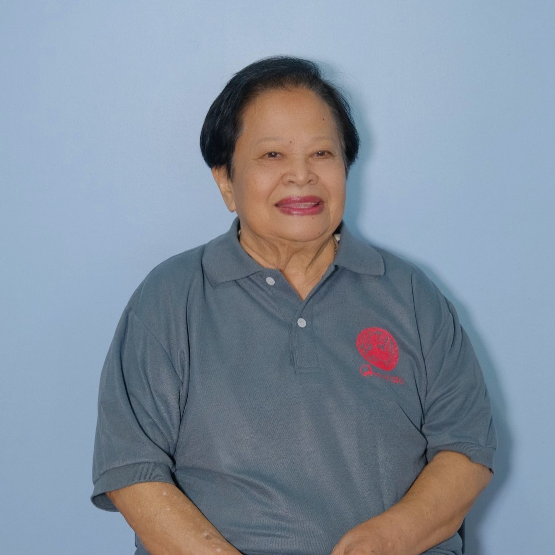 นางสาวทัศนีย์ ขุนทอง